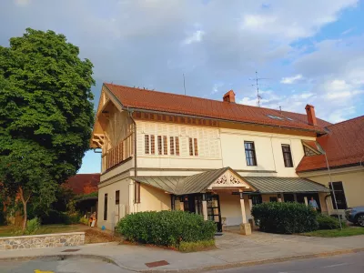 Po štirih letih spet zasijala: Nekdaj županovo pribežališče, danes kavarna