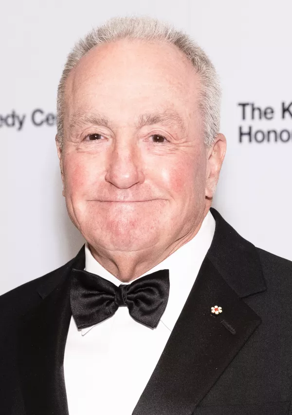 Honoree Lorne Michaels at the 2021 Kennedy Center Honors Medallion Ceremony at the Library of Congress, December 4, 2021. Photo by Shawn Miller/Library of Congress. Note: Privacy and publicity rights for individuals depicted may apply. / Foto: Shawn Miller