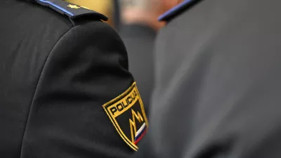 Policija, simbolična fotografija.- 3.04.2024 – Podelitev medalj policije za hrabrost in požrtvovalnost. Policijska akademija, Tacen. //FOTO: Nik Erik Neubauer