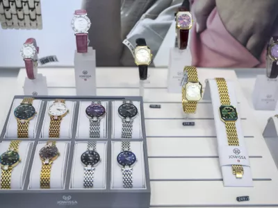 FILE - Swiss watches from the Jowissa brand are displayed in the window of a watch shop on Grendelstrasse in Lucerne's old town on Wednesday, April 16, 2025. (Urs Flueeler/Keystone via AP)