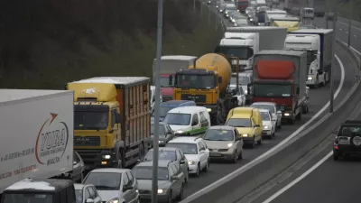 Odvečna črka na vinjeti: od 600 evrov globe do ustavitve postopka