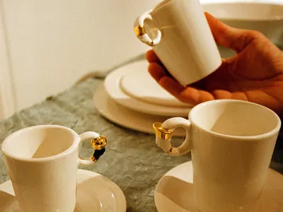 Kofeinske vrečke: spletno hvaljenje, a zamolčano tveganje