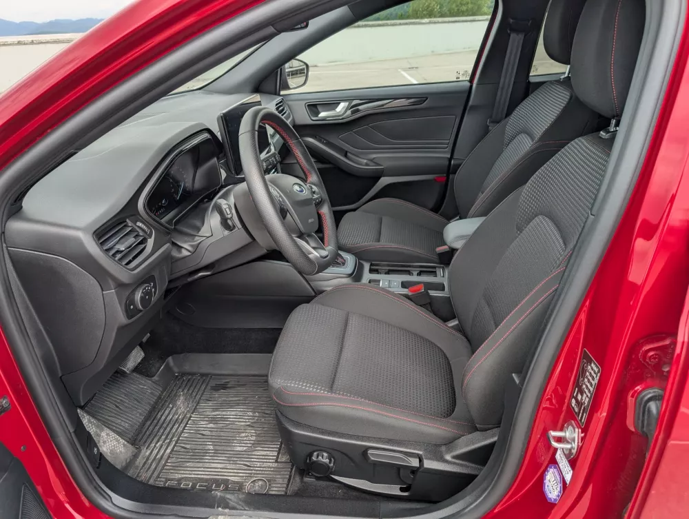 Ford fokus: Evropski kavboj, ki jezdi v sončni zahod