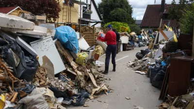 - 10.08.2023 – Sneberje - Snebersko nabrežje -Najhujša naravna ujma v zgodovini Slovenije - prizadeti dve tretjini države - ujma - poplave – zemeljski plazovi – neurja - //FOTO: Bojan Velikonja