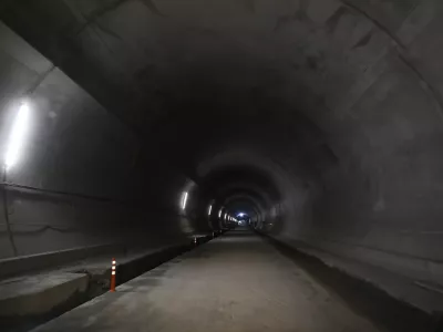 18.3.2024 - predor Karavanke - dogodek ob preboju vzhodne cevi avtocestnega predora Karavanke, nagovor bo imel predsednik vlade Robert Golob, dogodka se bo udeležila tudi ministrica za infrastrukturo Alenka BratušekFoto: Luka Cjuha