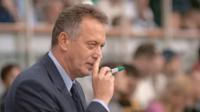 trener Zmago Sagadin, košarka Union Olimpija: AEK Atene, košarka - evroliga, moški, 4. krog predtekmovanja: skupina A,  //FOTO: Jaka AdamičOPOMBA: ZA OBJAVO V ČASOPISU DNEVNIK / Foto: Jaka Adamič