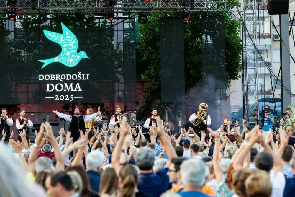 Prireditev Dobrodošli doma, srečanje izseljencev, Nova Gorica, 2025 / Foto: Ana Rojc