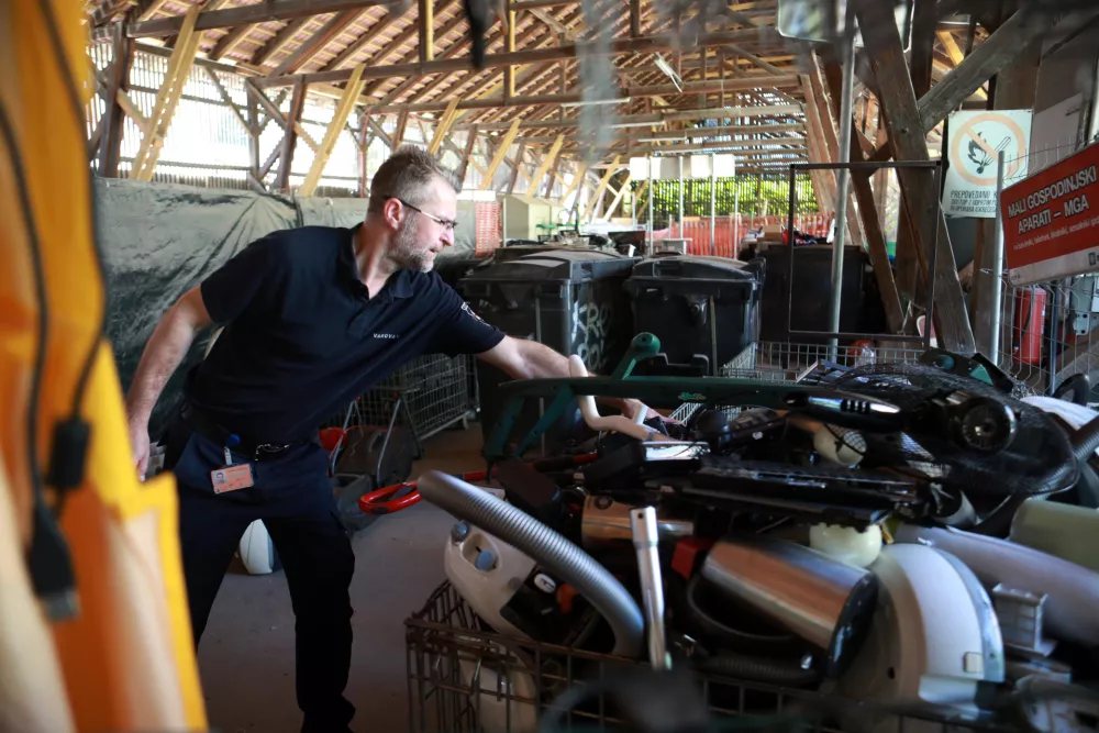 11.08.2025 - zbirni center Voko snaga, center ponovne uporabeFoto: Tomaž Skale