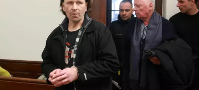 Ubil lastnika gostilne, morilca pridržali trije grosupeljski Romi