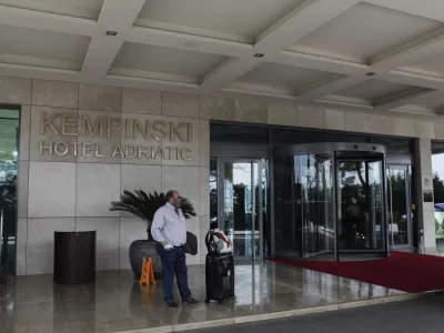 ﻿- Kempinski Hotel Adriatic - Alberi 300 A - - Hrvaška 2014 - Rezidencija Skiper Suites Hotel, Savudrija, Alberi 300, Kempinski luksuzno počitniško apartmajsko naselje - //FOTO: Luka Cjuha