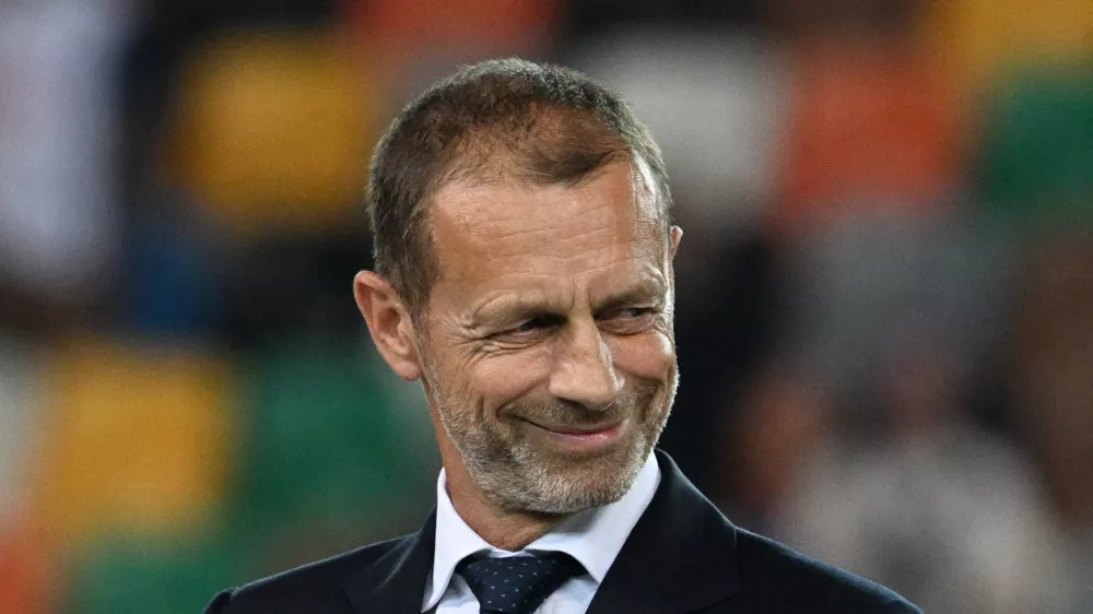 Soccer Football - UEFA Super Cup - Final - Paris St Germain v Tottenham Hotspur - Bluenergy Stadium, Udine, Italy - August 13, 2025 UEFA President Aleksander Ceferin during the UEFA Super Cup medal ceremony REUTERS/Jennifer Lorenzini