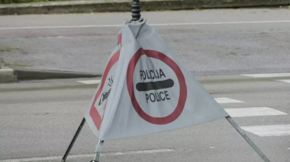 - 12.05.2016 - prometna nesreča -simbolična  ///FOTO: Luka Cjuha.