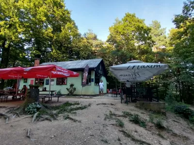 Priljubljena izletniška točka, kot zelena dnevna soba nad mestom