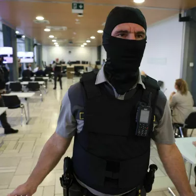 Varovanje na sojenju za umor Satka Zovka. 