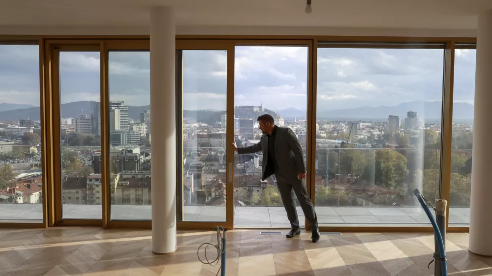 - 09.11.2023 – otvoritev - stanovanjsko poslovni kompleks Bellevue Living – luksuzna soseska ob Celovški cesti v Ljubljani - nepremičnine //FOTO: Jaka Gasar