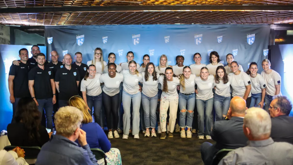 - 18.08.2025. - Predstavitev rokometne ženske ekipe RK Krim OTP group Mercator za sezono 2025/2026.//FOTO: Bojan Velikonja