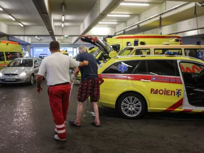 ﻿- 10.08.2016 - Interna klinika UKC v Ljubljani - internistična prva pomoč   //FOTO: Luka Cjuha.