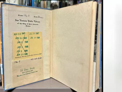 Po dolgem času spet v knjižnici / Foto: San Antonio Public Library