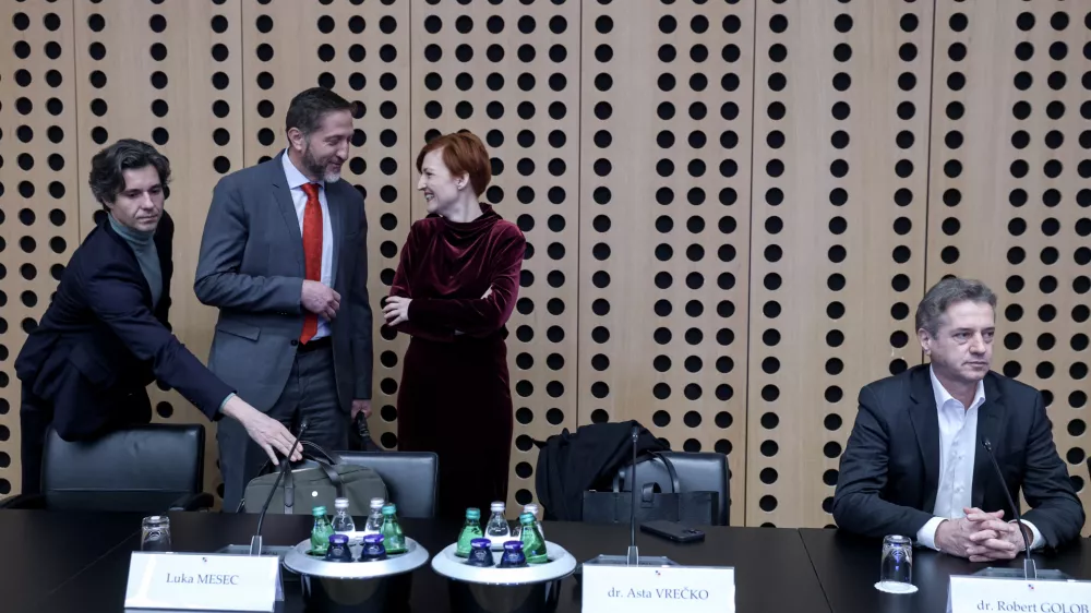 Luka Mesec, Klemen Boštjančič, Asta Vrečko, Robert Golob- 17.03.2025 - koalicijski vrh, ki ga je gostil premier Robert Golob, na katerem so opravili pregled preteklih in načrtovanih aktivnosti pri uresničevanju koalicijskih zavez glede krepitve javnega zdravstva, vzdržnega pokojninskega sistema in stanovanj za mlade//FOTO: Jaka Gasar