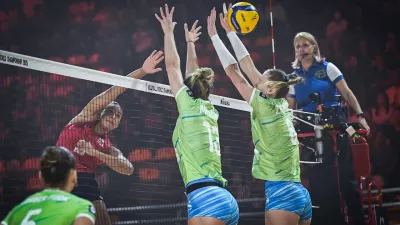 Slovenke proti ZDA; odbojka