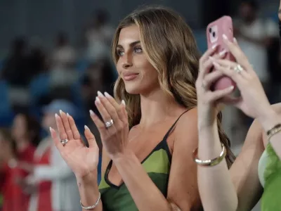 Nekdanja smučarka 27-letna Paige Lorenze je članica močne dekliške skupine in zaročenka teniškega igralca Tommyja Paula. F IG/paigelorenze