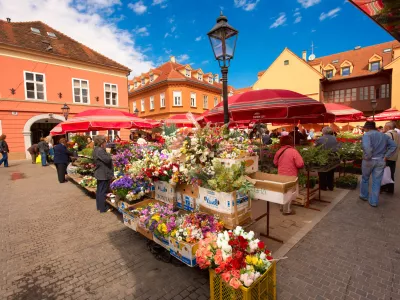Tržnica Dolac v Zagrebu.