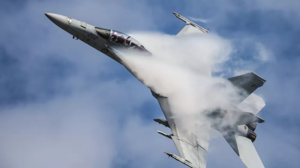 MELBOURNE, AUSTRALIA - MARCH 26: An Royal Australian Air Force FA18F Super Hornet performs in a public display above Melbourne on March 26, 2017