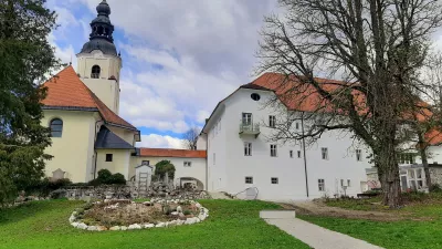 OKUSI ČEMAŽ V PREDDVOR grad Dvor