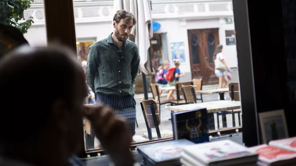 knjigeknjigarnaliteraturapismenostbranje20.08.2025 - Predstavitev knjige 77: Osrečenost v času Luke Dončića Foto: Nik Erik Neubauer 