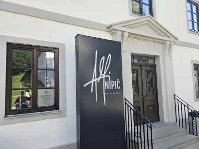 Jareninski dol.Muzej Alfija Nipica.