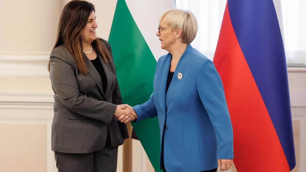 Ljubljana, predsedniska palaca.Predsednica republike Natasa Pirc Musar je sprejela ministrico za zunanje zadeve in izseljence Palestine Varsen Agabekjan Sahin.
