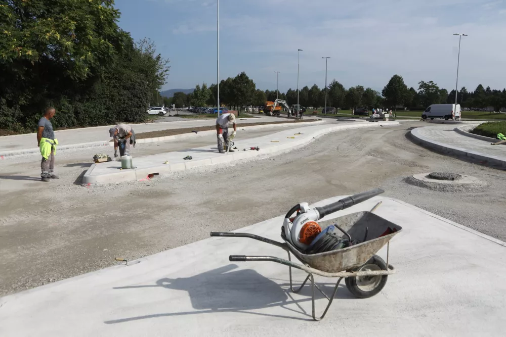 25.08.2025 - Gradbišče Linhartova cesta in rondo ŽaleFoto: Luka Cjuha