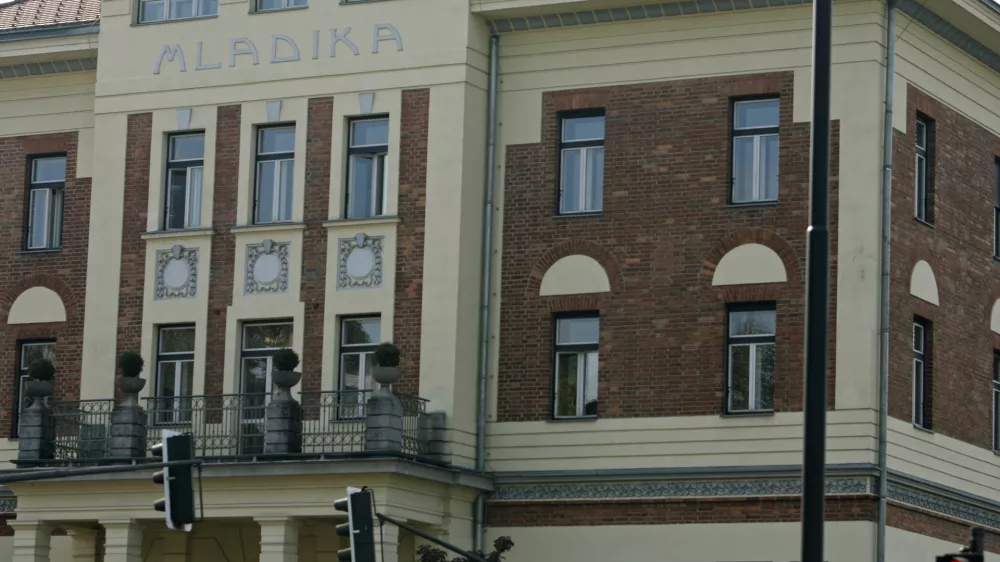 Mladika - Ministrstvo za zunanje zadeve, Prešernova cesta 25//FOTO: Matej PovšeOPOMBA: ZA OBJAVO V ČASOPISU DNEVNIK