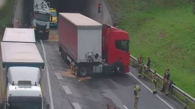 Prometna nesreca na dolenjski avtocesti