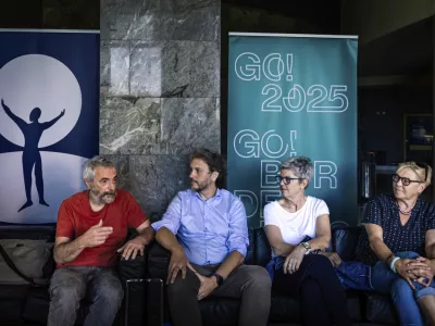 Majhna vasica kot križišče življenjskih usod