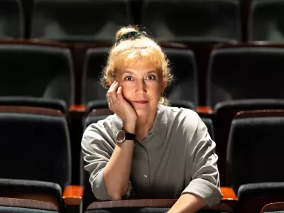 Barbara Hieng Samobor: "Srčno upamo, da nam bo ob razprodanih predstavah na matičnih odrih uspelo realizirati vsa zgoraj našteta potovanja in nastope." F Miran Juršič