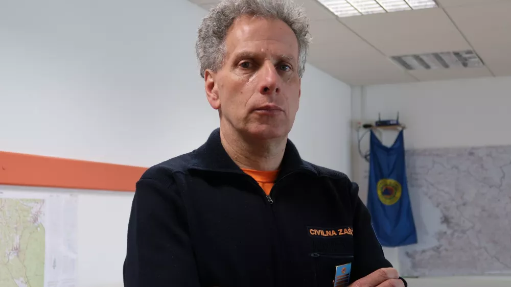 ﻿Regijski štab civilne zaščite za Notranjsko, civilna zaščita, zaščita in reševanje,poveljnik Sandi Curk