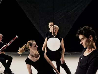 Plesna predstava Iztok Kovač: OTTETTO