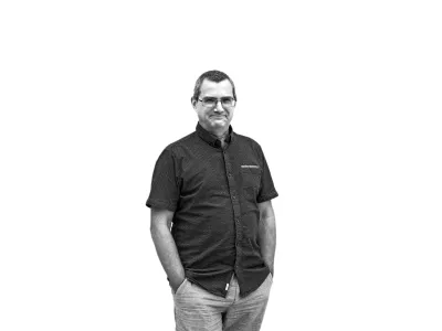 - 18.09.2023 – dr. Simon Krek, jezikoslovec,vodja Centra za jezikovne vire in tehnologije Univerze v Ljubljani in raziskovalec na Odseku za umetno inteligenco Instituta "Jožef Stefan", Dnevnikov kolumnist  //FOTO: Bojan Velikonja