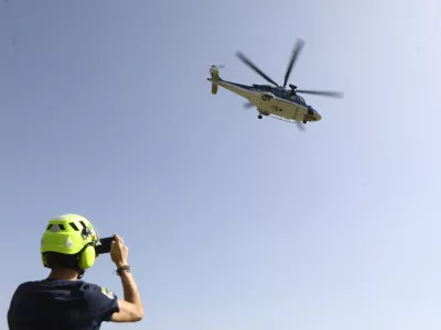 28.8.2025 - Policija - Policijski helikopter -  policijski kamp za srednješolceFoto: Luka Cjuha