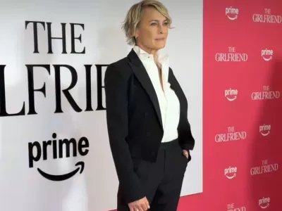 Za Robin Wright so ZDA postale preveč kaotične, zato se je preselila v Anglijo. F instagram Robin Wright