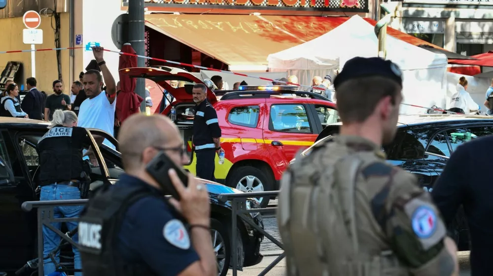 Police officers work at the site where French police shot dead a man suspected of stabbing five people in the centre of the southern port city of Marseille, on September 2, 2025. The attacker was a Tunisian national with legal status in France who stabbed the manager of a hotel that had just evicted him for non-payment, prosecutor Nicolas Bessone told reporters. The suspect also attacked the manager's son, another hotel guest -- who suffered the most serious injuries -- and two passers-by on the street during his "criminal rampage", Bessone said.,Image: 1033591639, License: Rights-managed, Restrictions:, Model Release: no