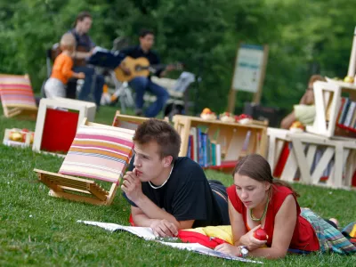 Ljubljana živi z mednarodnimi mesti besed