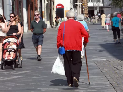 12.06.2025 -simbolična fotografija - upokojenci, novelo zakona o dolgotrajni oskrbi, novelo zakona o pokojninskem in invalidskem zavarovanjuFoto: Tomaž Skale