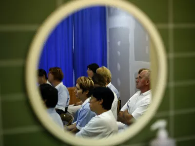 - Ilustrativna fotografija, zdravstvo, bolnica, zdravniki, medicinske sestre- Splošna bolnišnica Slovenj Gradec//FOTO: Matej PovšeOPOMBA: ZA OBJAVO ZA OBJAVO V PRILOGI – DNEVNIKOV OBJEKTIV - REPORTAŽA / Foto: Matej Povše