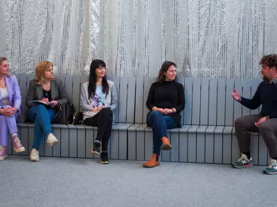 Integracija tujcev skozi čarovnijo gledališča