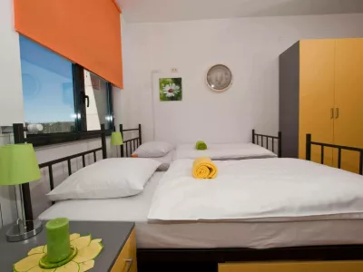 &Scaron;tudentov preveč, postelj pa premalo