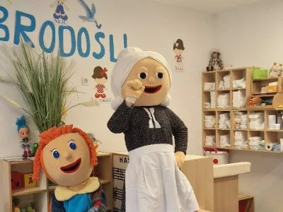 Na odvzem krvi vabijo otroke iz petih koroških občin