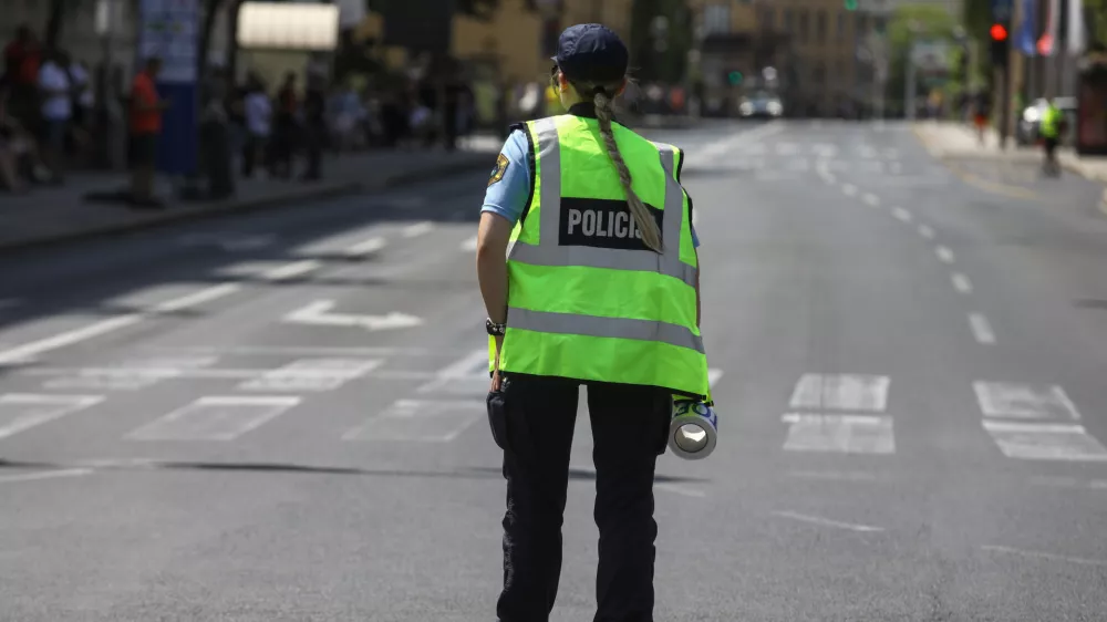 05.06.2025 - Simbolična fotografija Policija - prometna nesreča - policijski trakFoto: Luka Cjuha