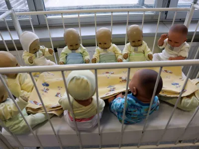 ﻿11.02.2022- Simbolična fotografija - nataliteta, rodnost, dojenčki, otroci,bolnišnica //FOTO: Tomaž Skale